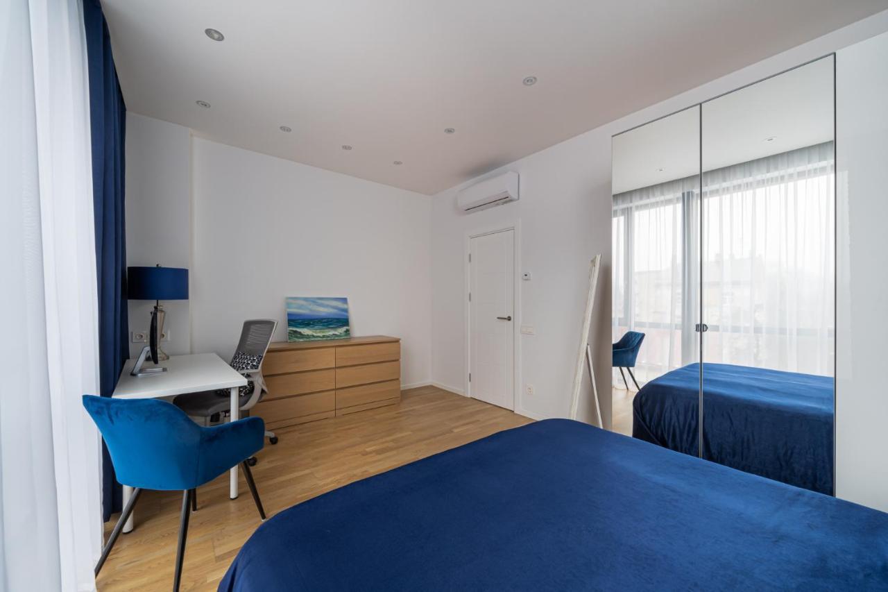 1-Bedroom Penthouse With Underground Parking Riga Eksteriør billede