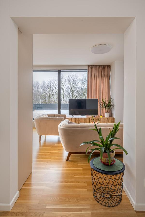 1-Bedroom Penthouse With Underground Parking Riga Eksteriør billede