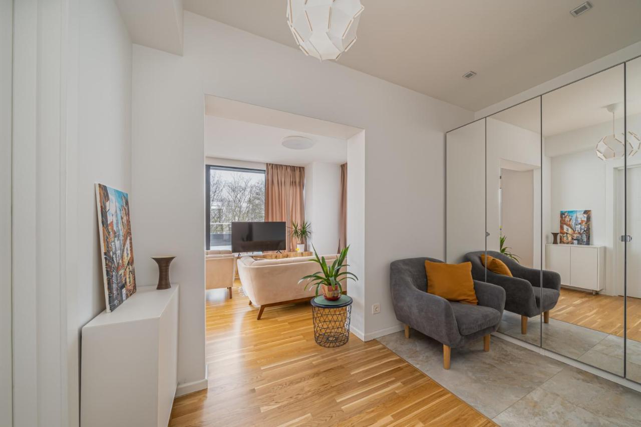 1-Bedroom Penthouse With Underground Parking Riga Eksteriør billede