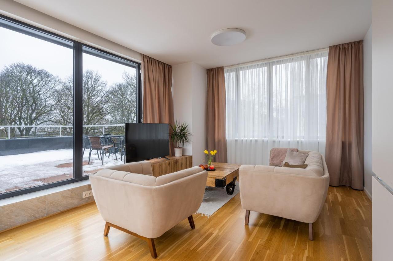 1-Bedroom Penthouse With Underground Parking Riga Eksteriør billede